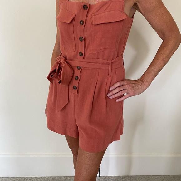Linen romper - Picture 2 of 6